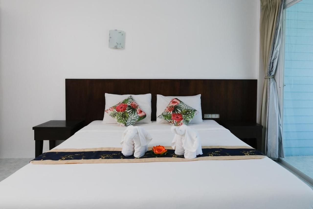 Kiwi Boutique Hotel Patong Esterno foto
